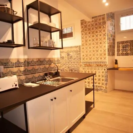 My Fair - Bairro Alto Fine * Лісабон