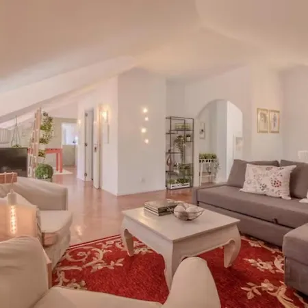 My Fair - Bairro Alto Fine ליסבון