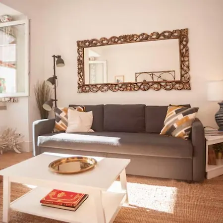 My Fair - Bairro Alto Fine ליסבון