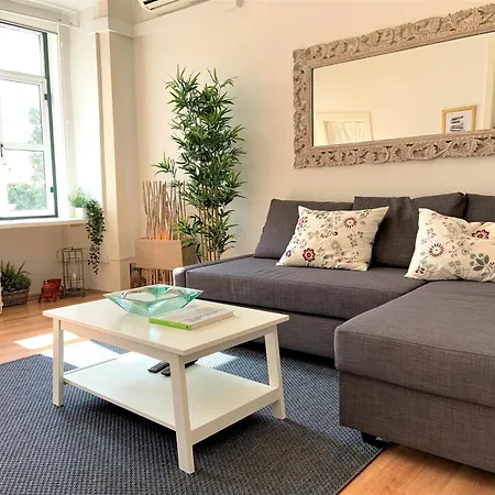 My Fair - Bairro Alto Fine * Лісабон