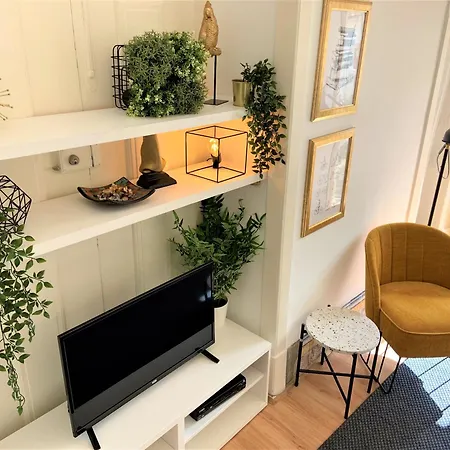 My Fair - Bairro Alto Fine Апартаменти *