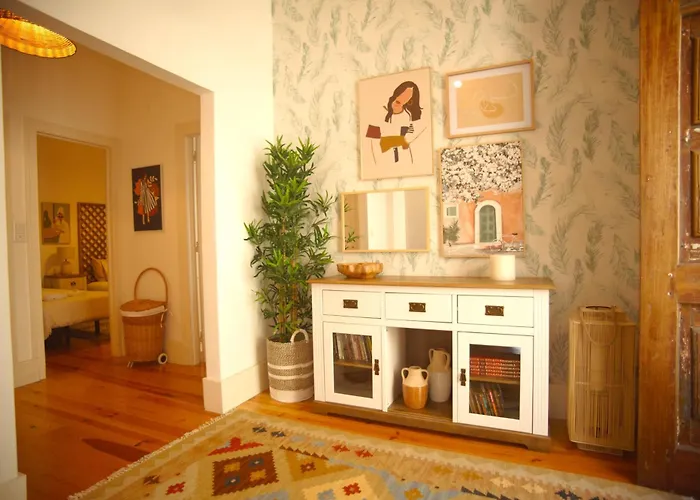 My Fair - Bairro Alto Fine